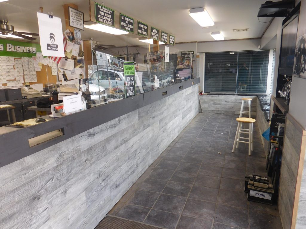 Long Island NY Junkyard Used Auto Parts Store Service Desk