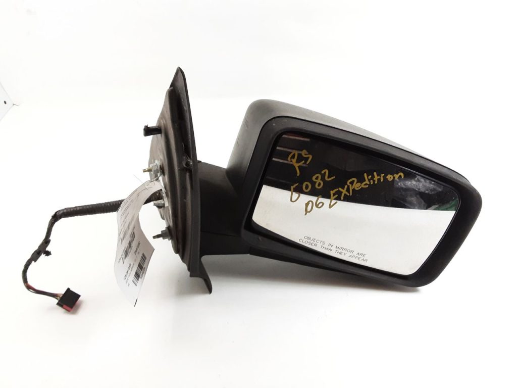 Quality Used Ford Expedition Side View Mirrors for Sale for sale at Ace Auto Wreckers in Deer Park NY
