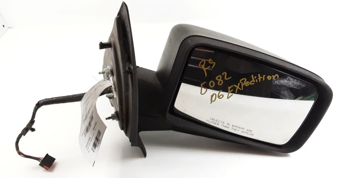 Quality Used Ford Expedition Side View Mirrors for Sale for sale at Ace Auto Wreckers in Deer Park NY